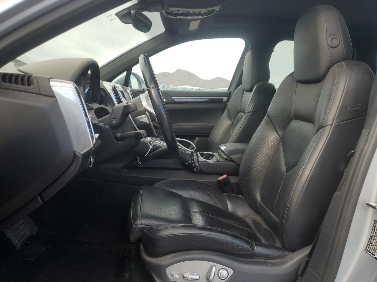 2016 Porsche Cayenne VIN WP1AA2A20GKA15799 Copart auction photo, all over damage thumbnail 7