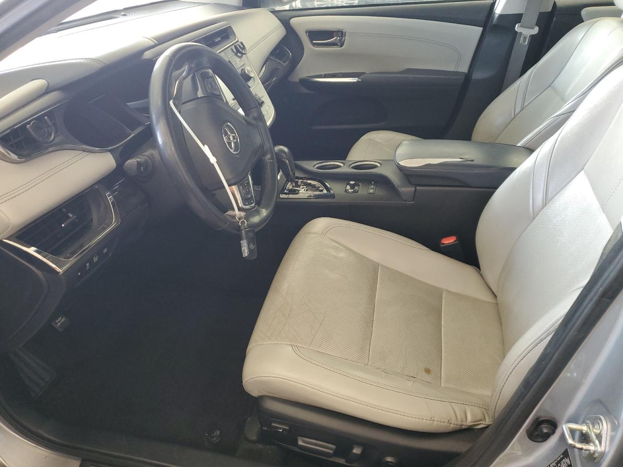 2015 Toyota Avalon VIN 4T1BD1EB9FU040779 Copart auction photo, undercarriage / minor dent/scratches damage thumbnail 7