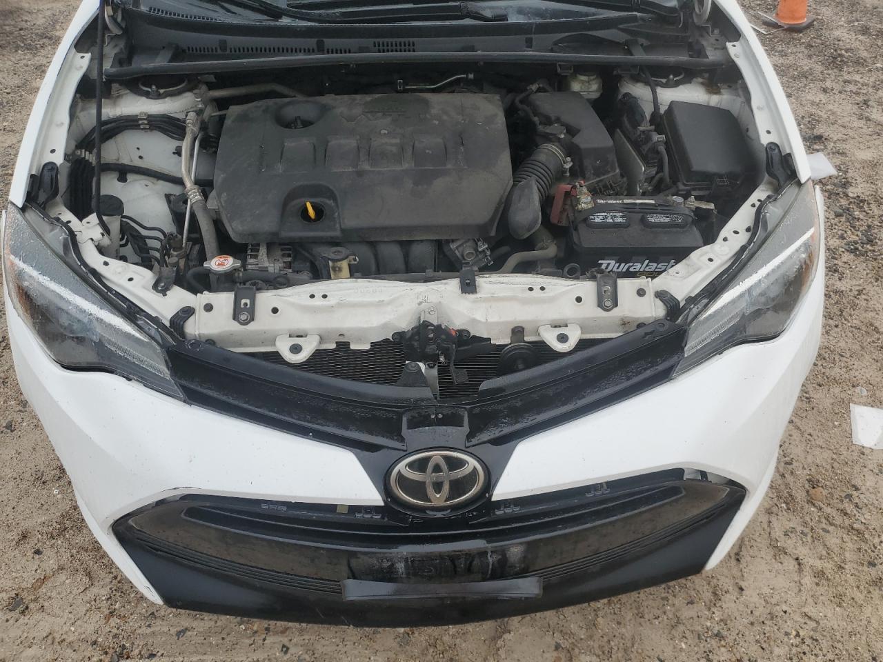 2018 Toyota Corolla VIN 5YFBURHE2JP826051 Copart auction photo, side damage thumbnail 11
