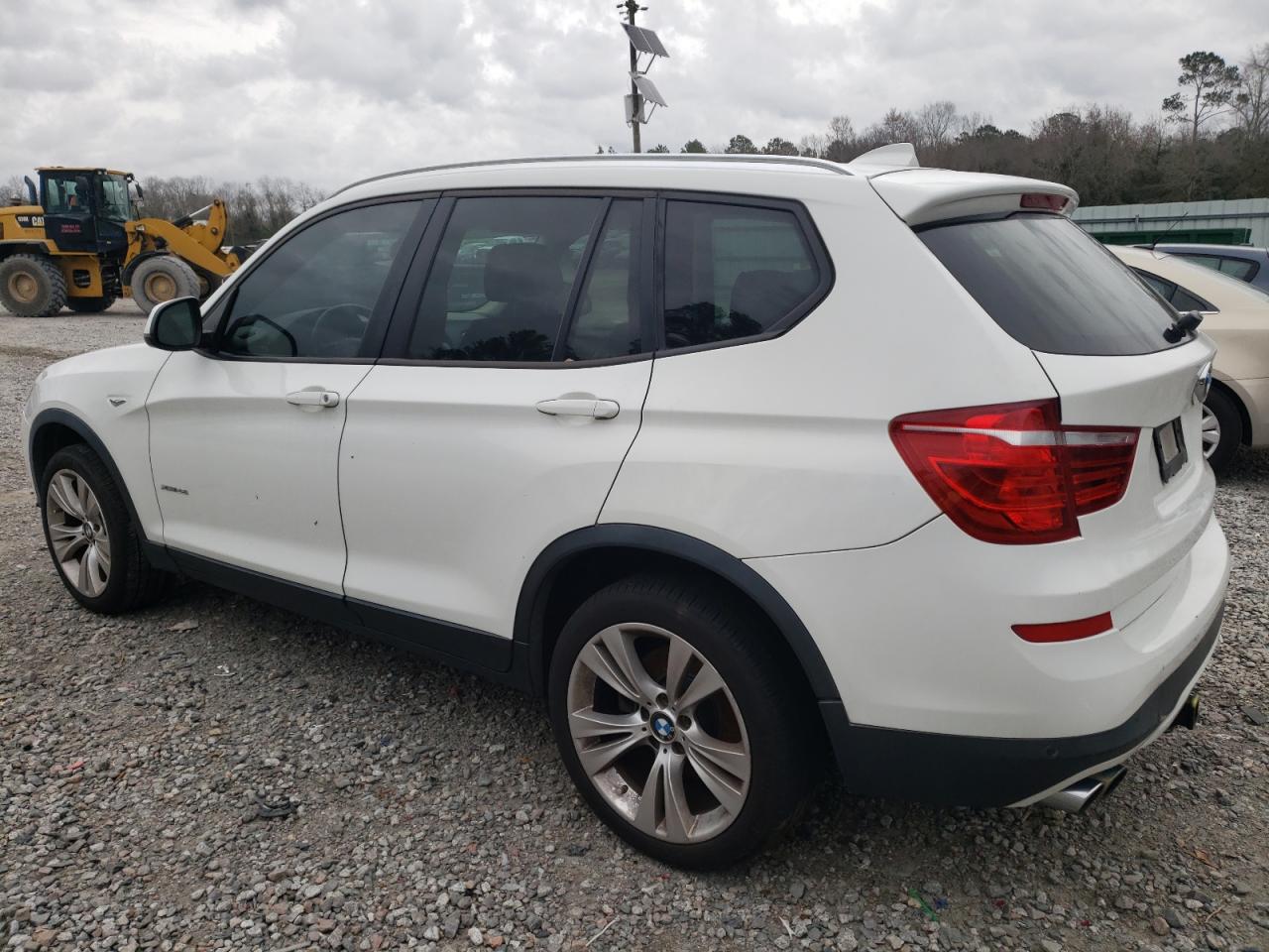 2015 BMW X3 VIN 5UXWX9C59F0D45667 Copart auction photo, minor dent/scratches damage thumbnail 2
