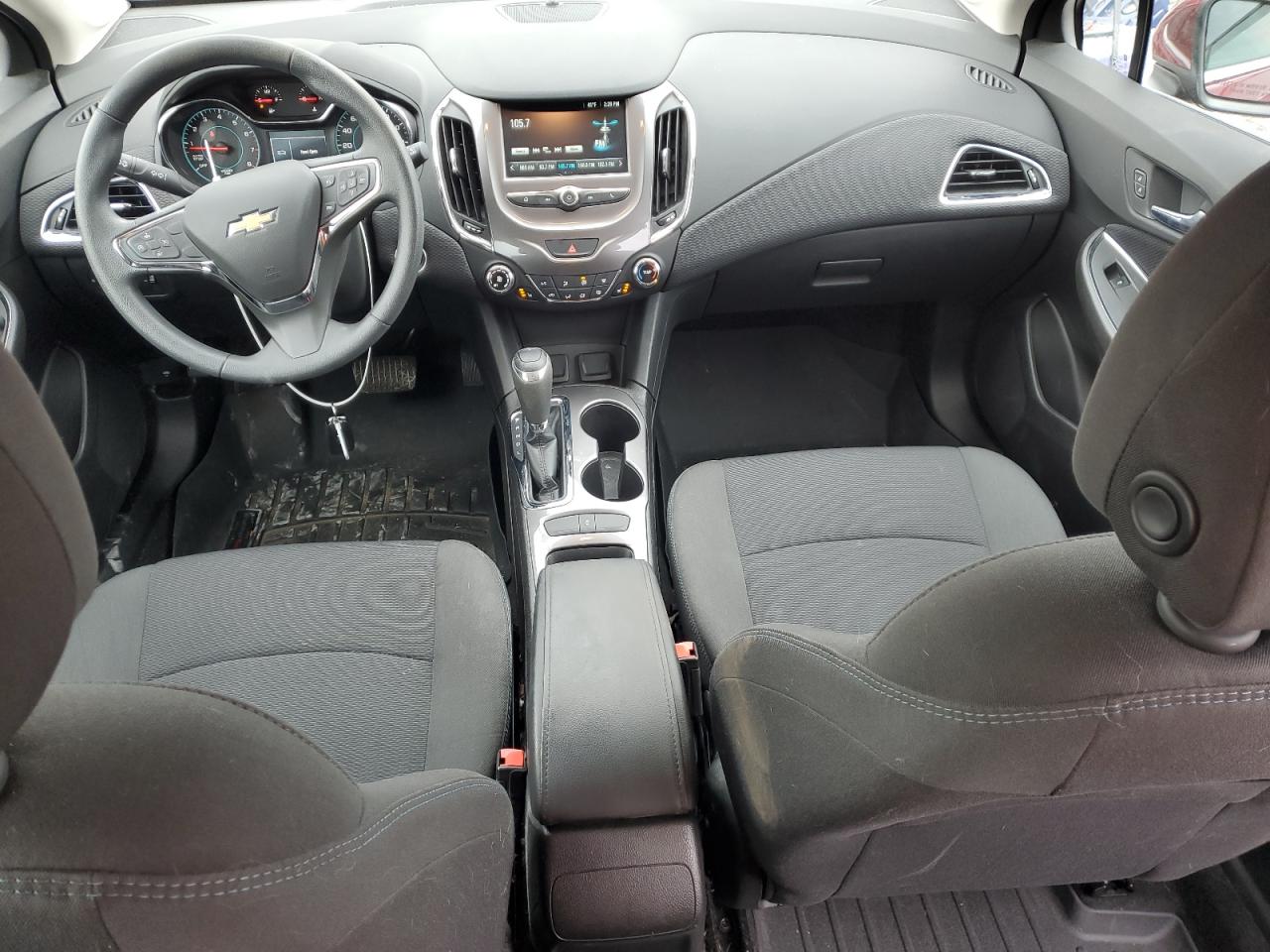2017 Chevrolet Cruze VIN 3G1BE6SM3HS567622 Copart auction photo, front end / side damage thumbnail 8