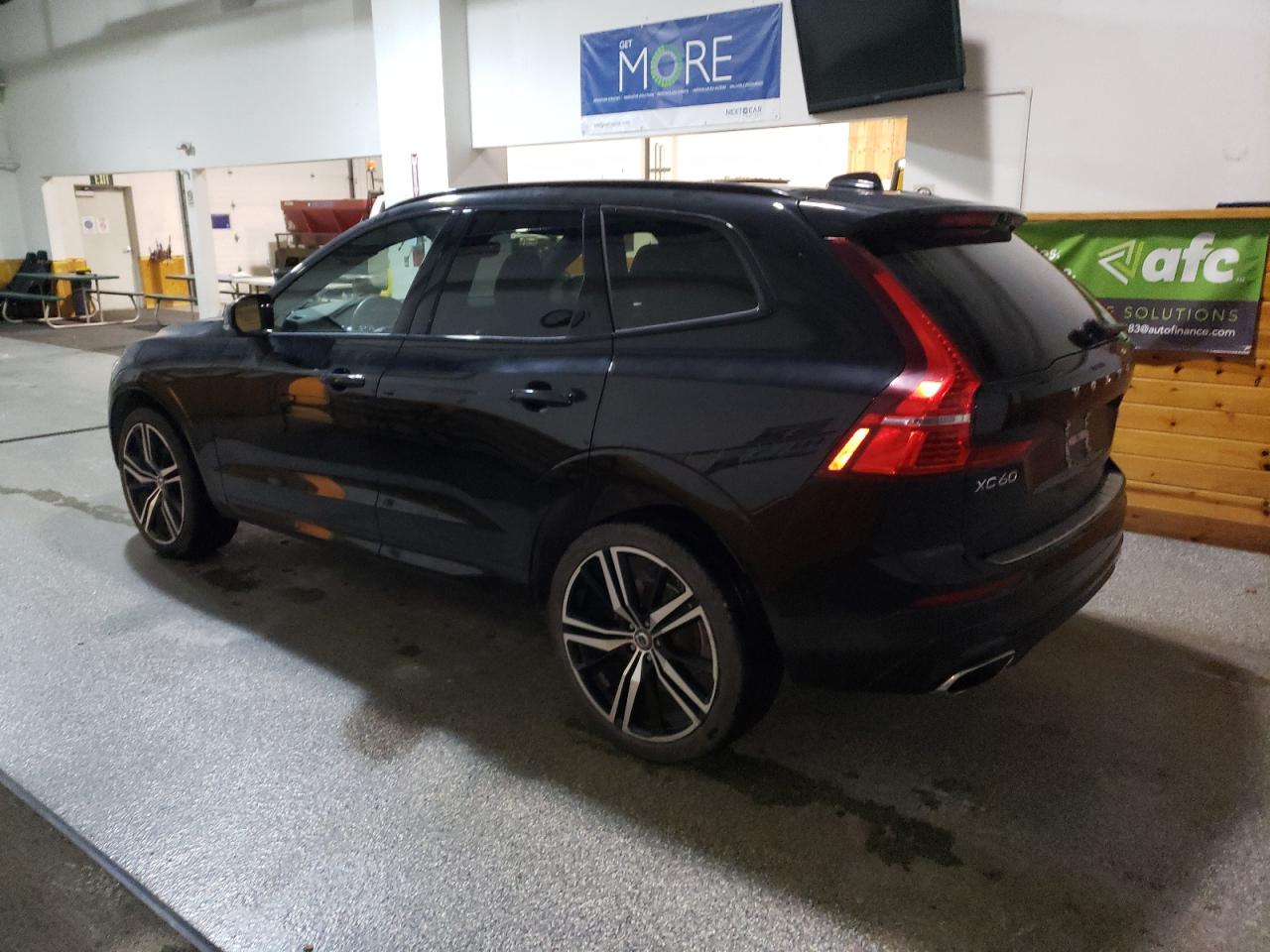2021 Volvo XC60 VIN YV4102RM2M1830515 Copart auction photo, normal wear damage thumbnail 2