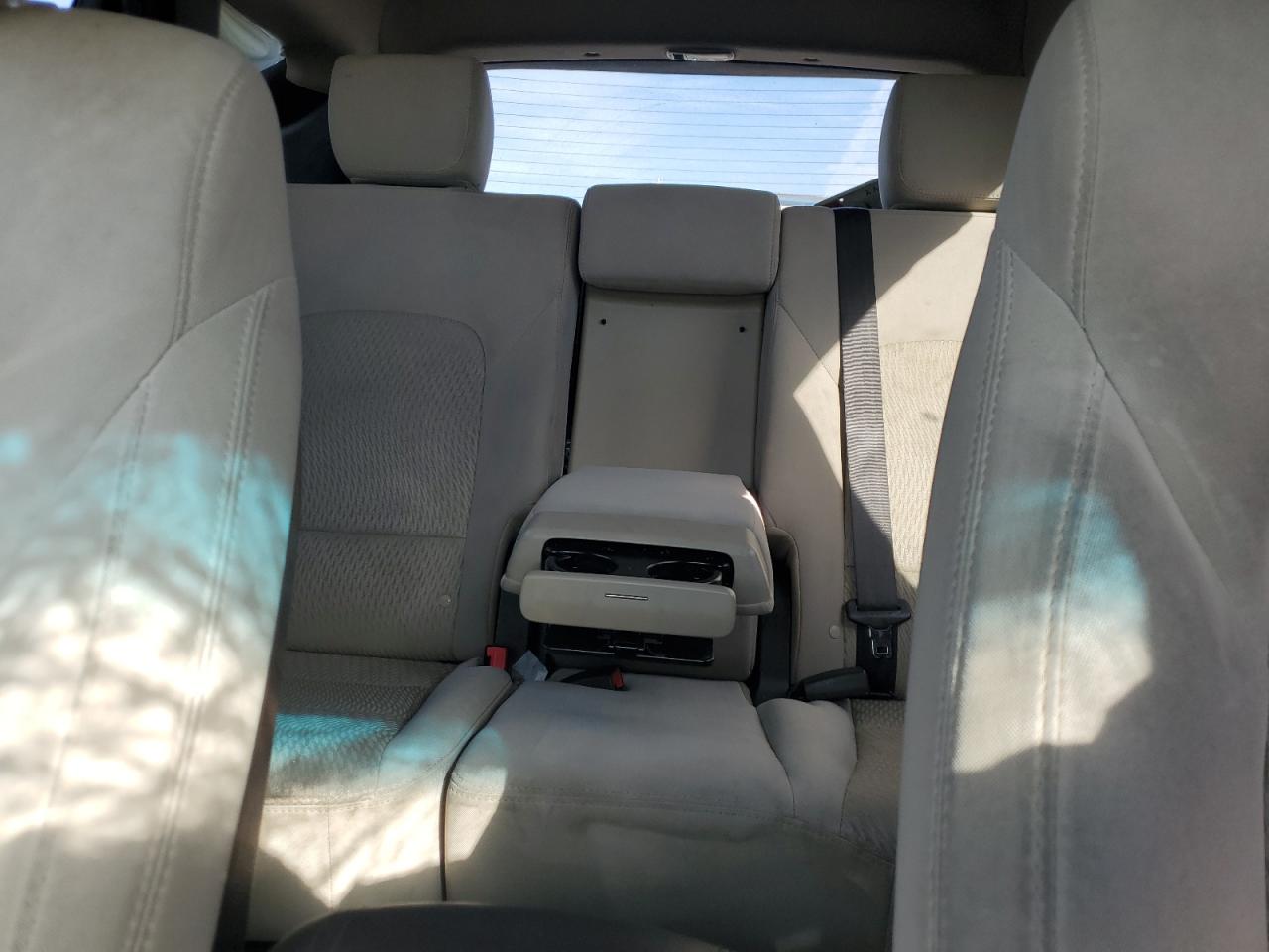 2018 Hyundai Santa Fe VIN 5NMZT3LB8JH087533 Copart auction photo, rollover / top/roof damage thumbnail 10