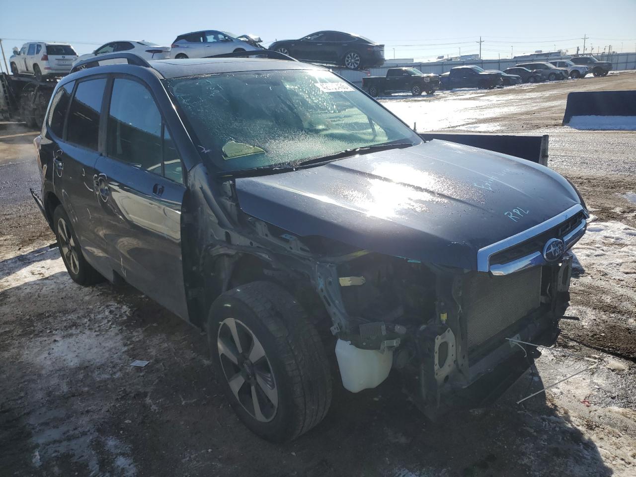2017 Subaru Forester VIN JF2SJAEC7HH565732 Copart auction photo, front end / side damage thumbnail 4