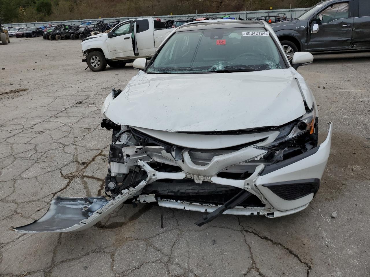2022 Toyota Camry VIN 4T1K61AK6NU021847 Copart auction photo, all over damage thumbnail 5