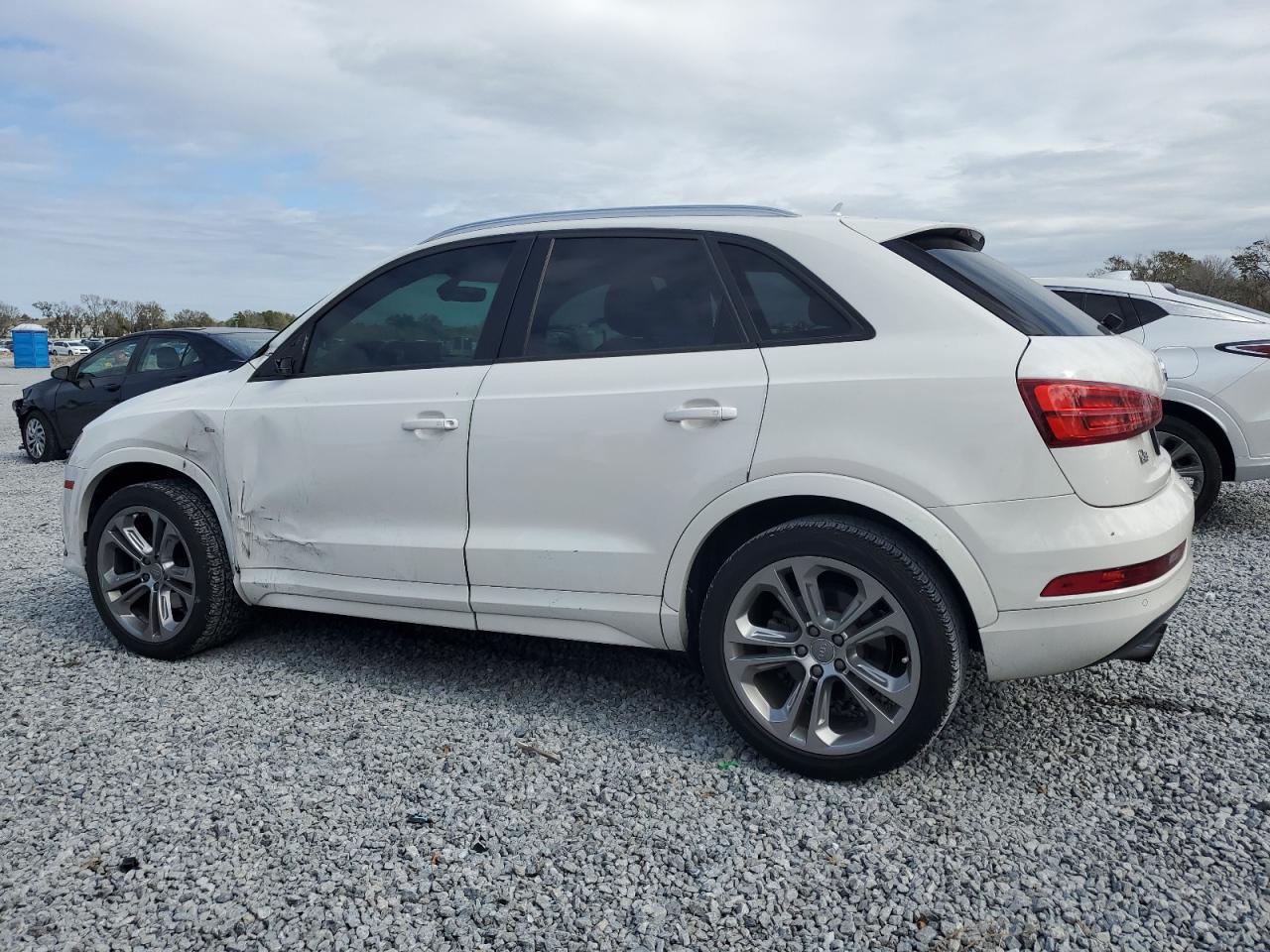 2018 Audi Q3 VIN WA1BCCFS8JR006047 Copart auction photo, side damage thumbnail 2