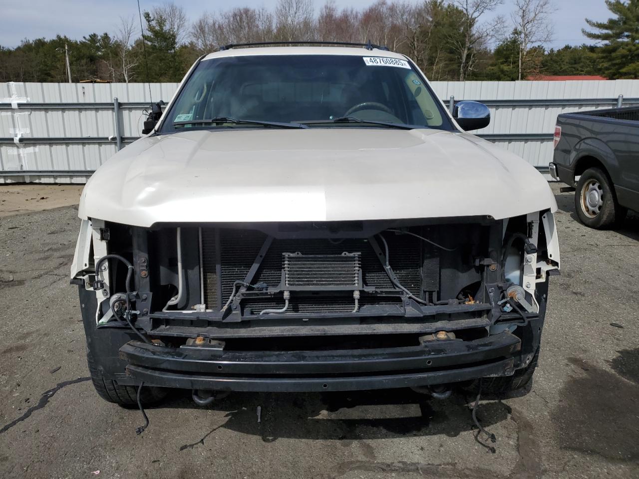 2011 Chevrolet Avalanche VIN 3GNTKGE37BG150275 Copart auction photo, front end damage thumbnail 5