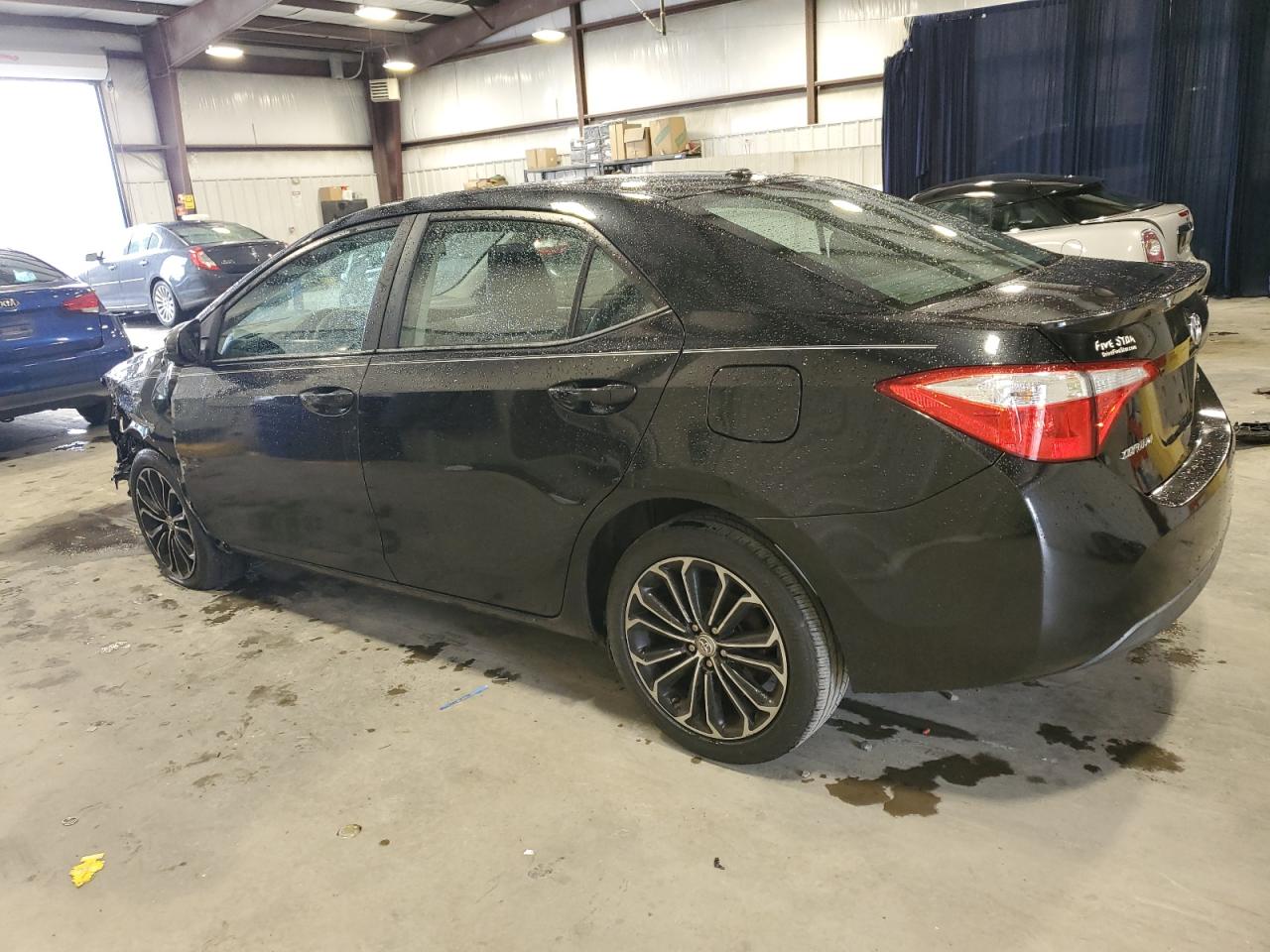 2015 Toyota Corolla VIN 2T1BURHE2FC255359 Copart auction photo, front end / side damage thumbnail 2