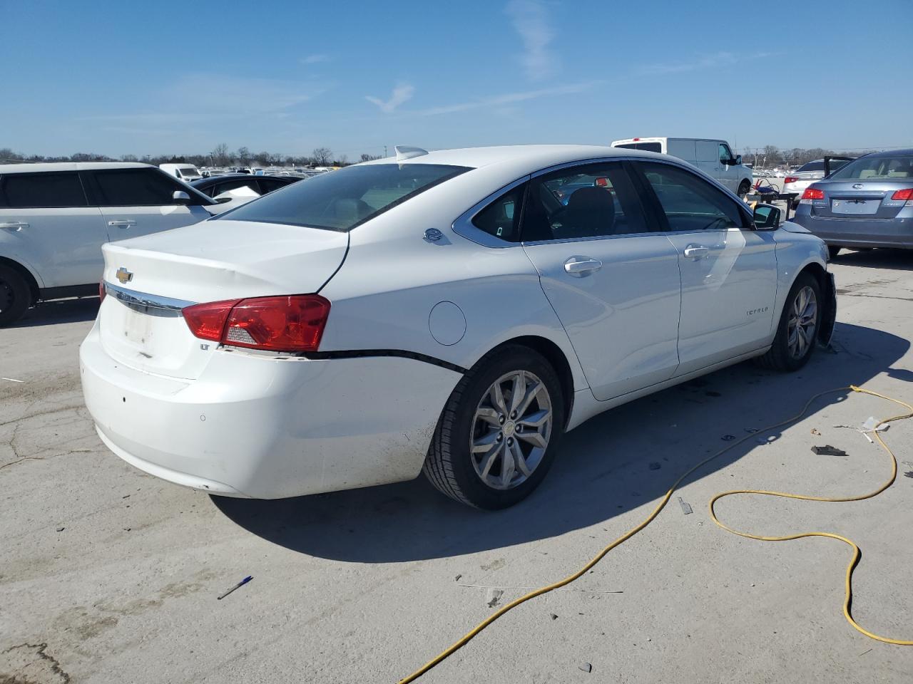 2017 Chevrolet Impala VIN 2G1105SAXH9184803 Copart auction photo, front end / rear end damage thumbnail 3