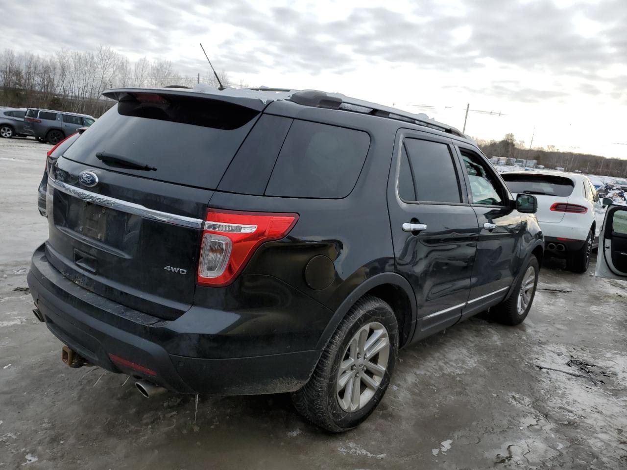 2015 Ford Explorer VIN 1FM5K8D88FGB45006 Copart auction photo, side damage thumbnail 3