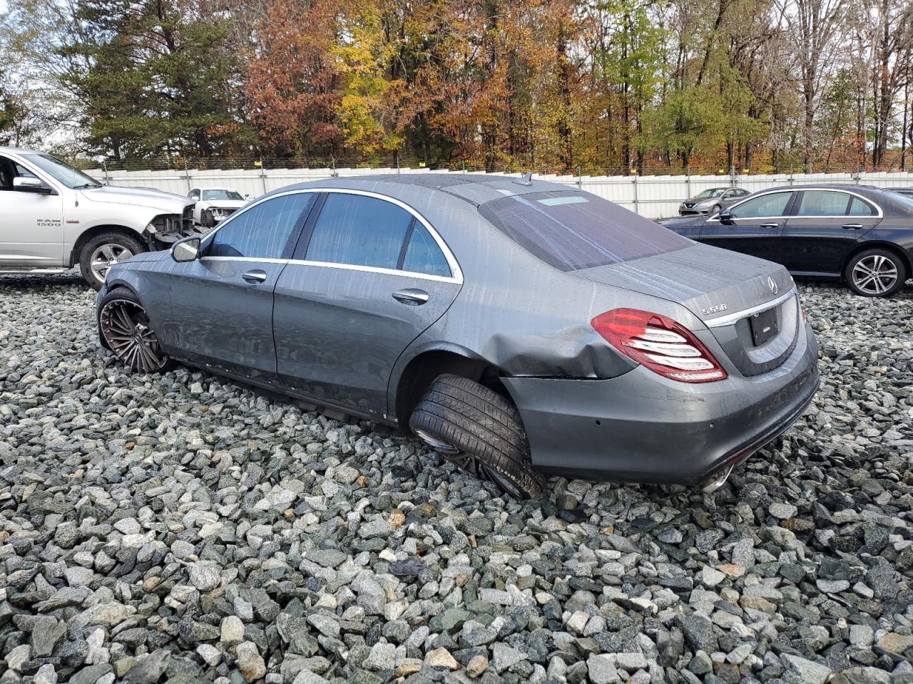 2016 Mercedes-Benz S-klasse VIN WDDUG8FB4GA262540 Copart auction photo, all over damage thumbnail 2