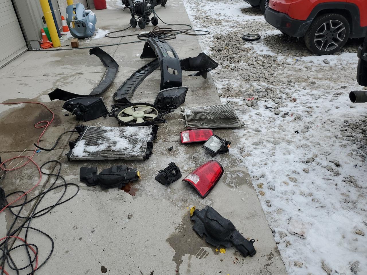 2019 RAM 1500 VIN 1C6RR7LT8KS580219 Copart auction photo, front end / stripped damage thumbnail 12