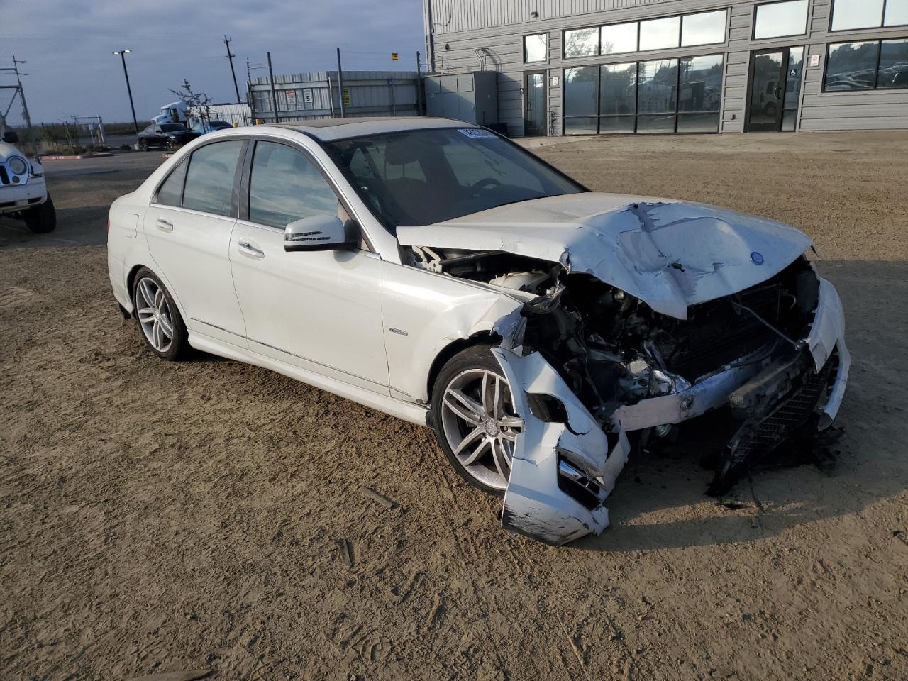 2012 Mercedes-Benz C-klasse VIN WDDGF4HB9CA597616 Copart auction photo, front end / rear end damage thumbnail 4