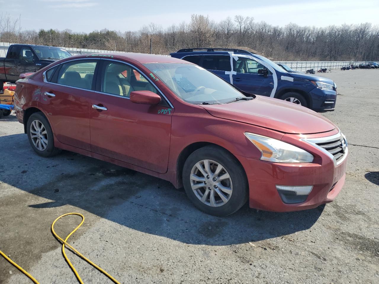 2014 Nissan Altima VIN 1N4AL3AP2EC190436 Copart auction photo, rear end / minor dent/scratches damage thumbnail 4