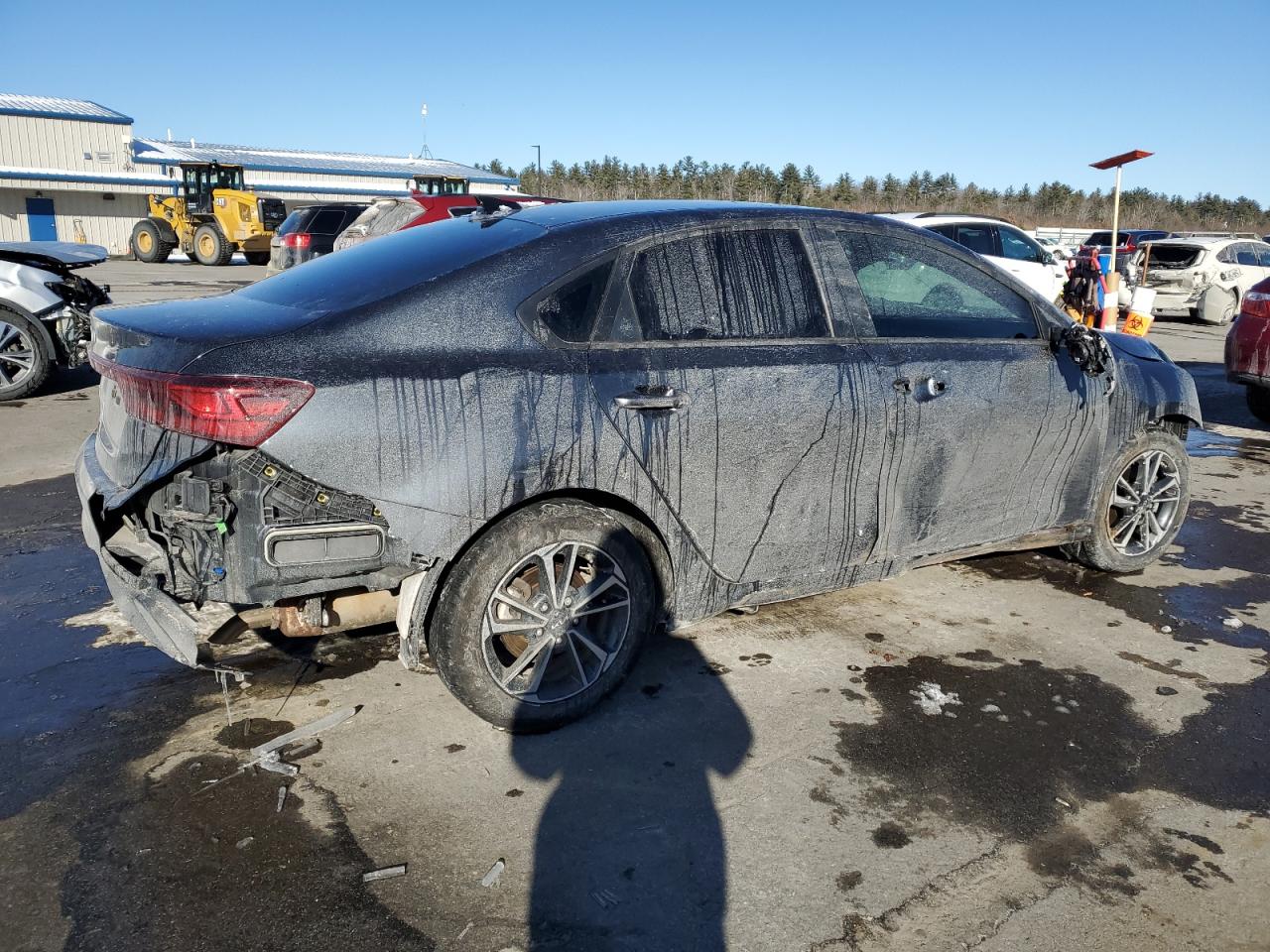 2024 KIA Forte VIN 3KPF24AD4RE705661 Copart auction photo, front end / all over damage thumbnail 3