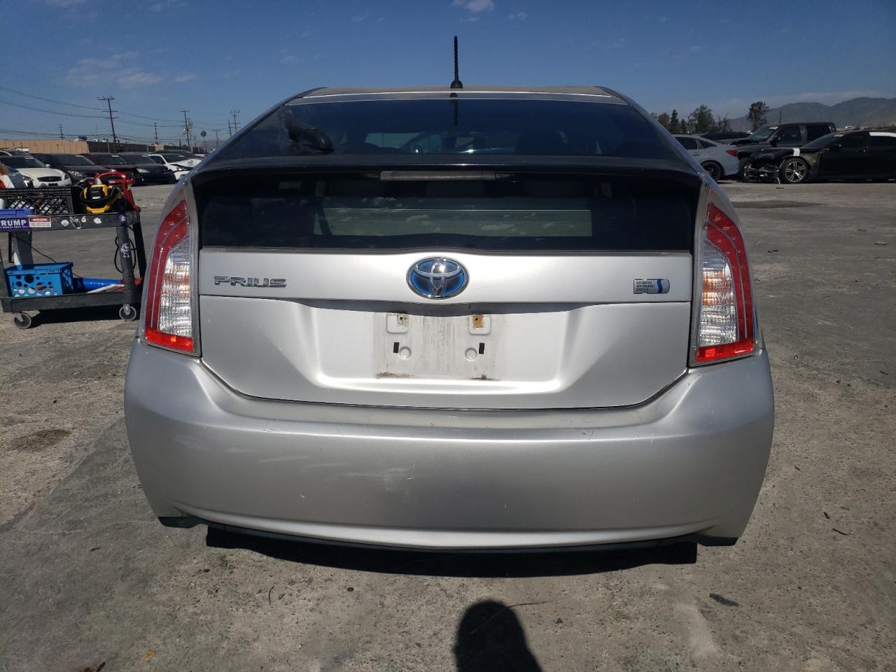 2013 Toyota Prius VIN JTDKN3DU1D1638458 Copart auction photo, vandalism damage thumbnail 6