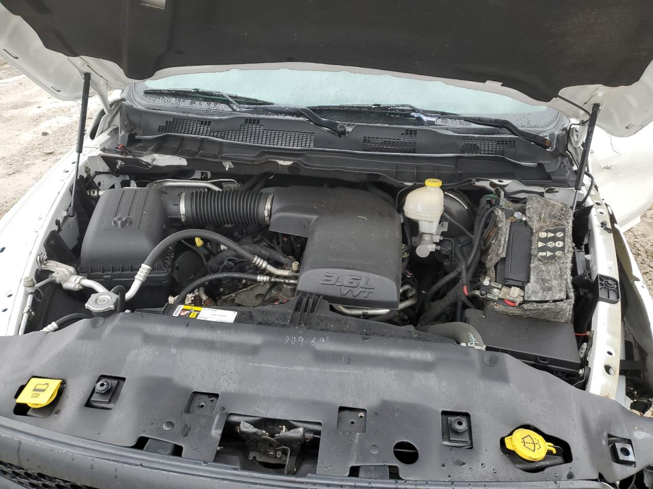 2016 RAM 1500 VIN 1C6RR6FGXGS263073 Copart auction photo, front end / side damage thumbnail 12