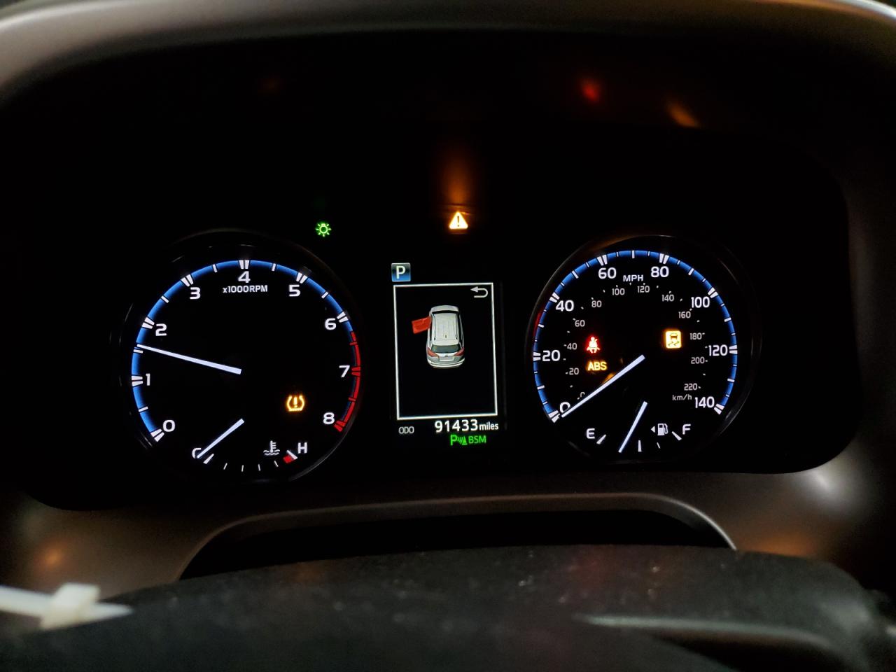 2017 Toyota RAV 4 VIN JTMRFREVXHJ119193 Copart auction photo, front end damage thumbnail 9