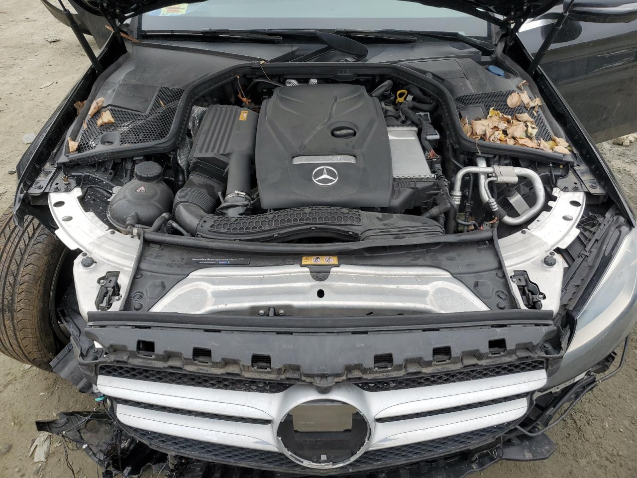 2018 Mercedes-Benz C-klasse VIN 55SWF4KB9JU282588 Copart auction photo, front end / vandalism damage thumbnail 11