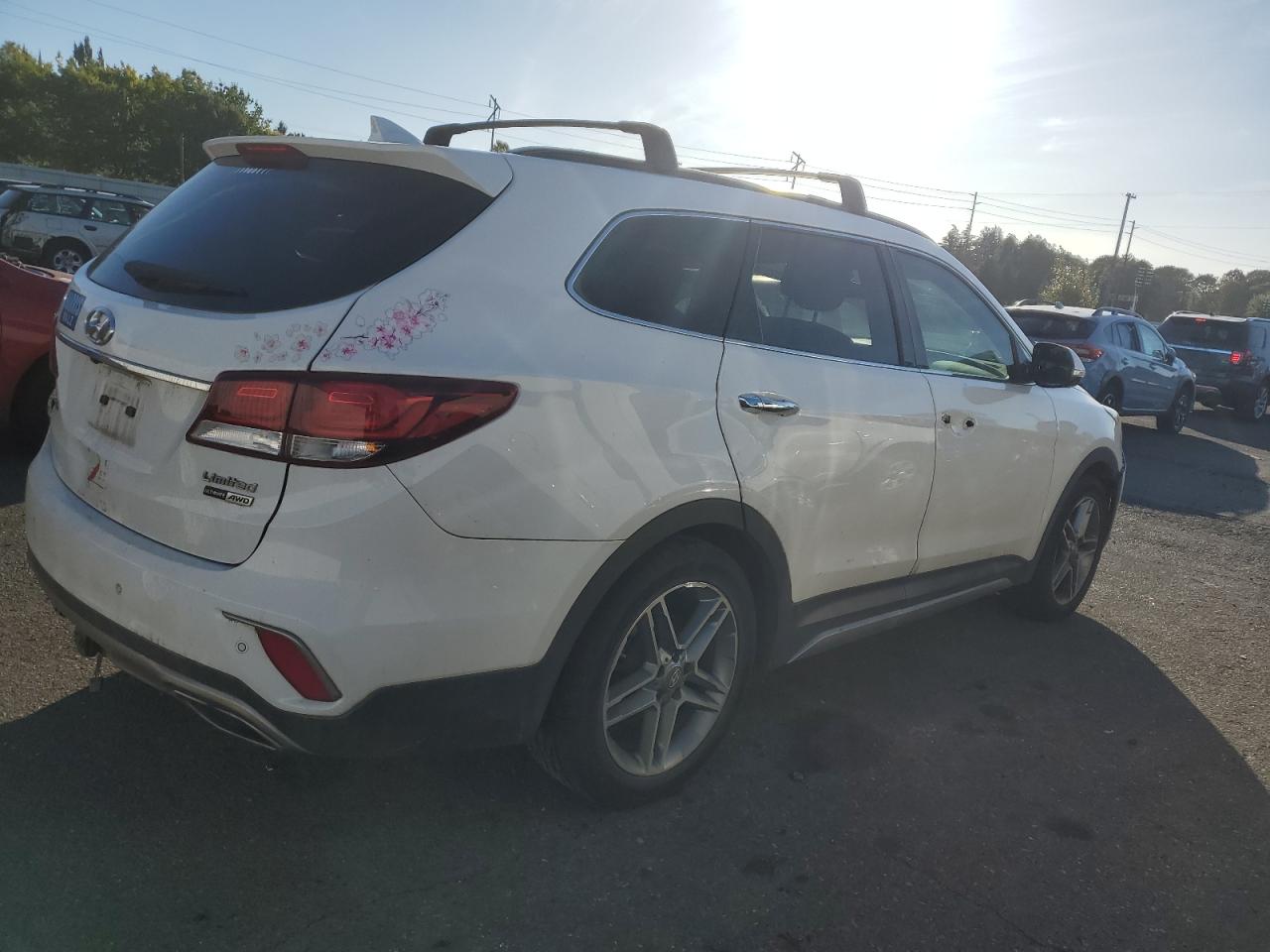 2017 Hyundai Santa Fe VIN KM8SRDHF0HU236758 Copart auction photo, burn - engine damage thumbnail 3