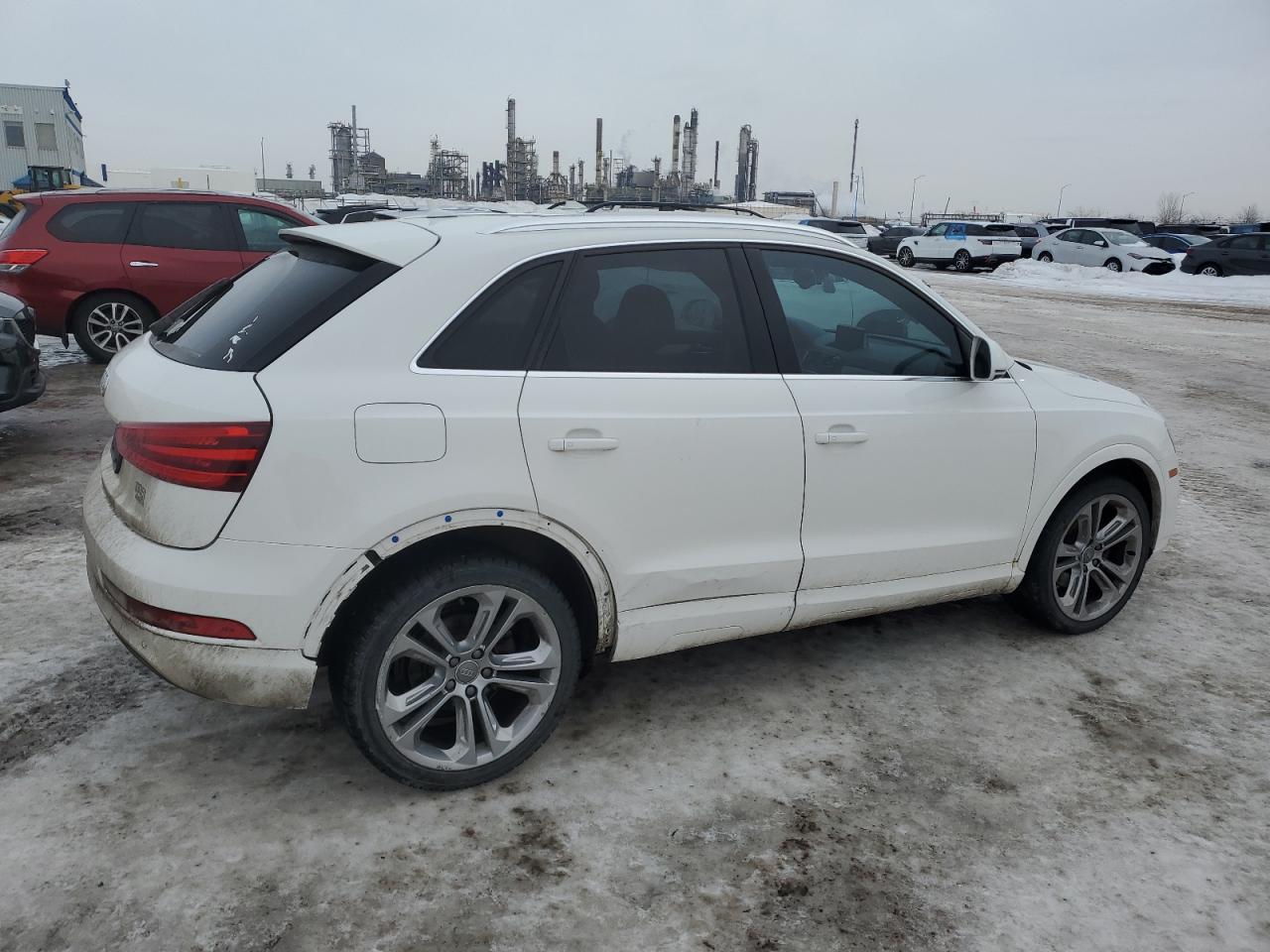 2015 Audi Q3 VIN WA1EFEFS7FR001414 Copart auction photo, side damage thumbnail 3