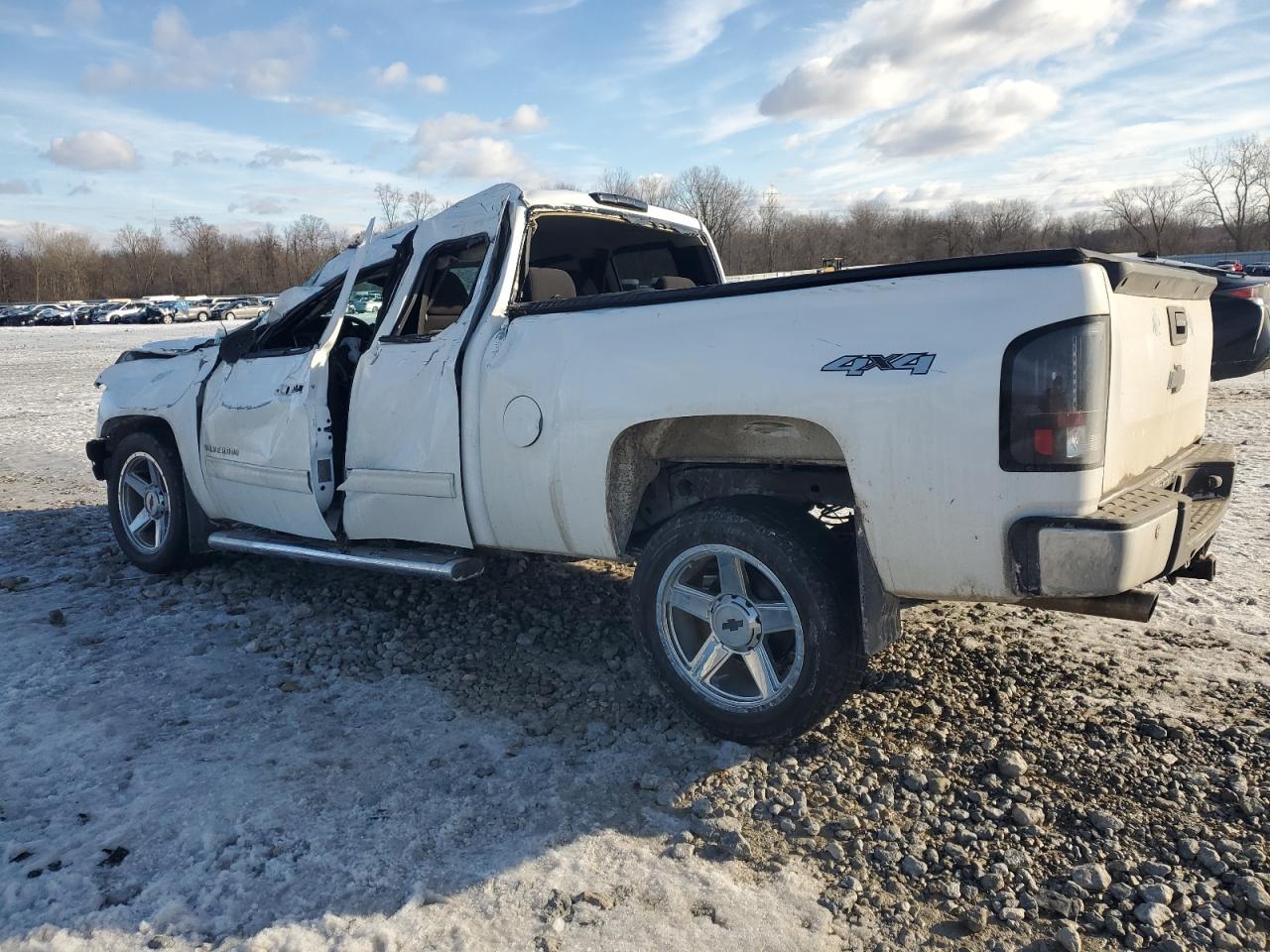2011 Chevrolet Silverado VIN 1GCRKSE38BZ176888 Copart auction photo, rollover damage thumbnail 2