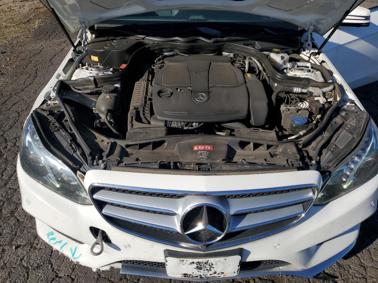 2014 Mercedes-Benz E-klasse VIN WDDHF8JB4EA850432 Copart auction photo, side damage thumbnail 13