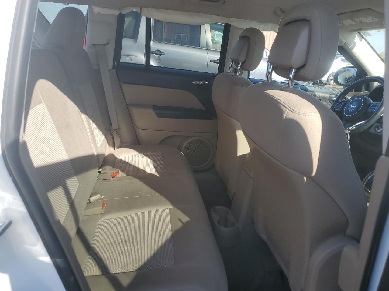 2011 Jeep Compass VIN 1J4NT1FA2BD230700 Copart auction photo, side / rear end damage thumbnail 11