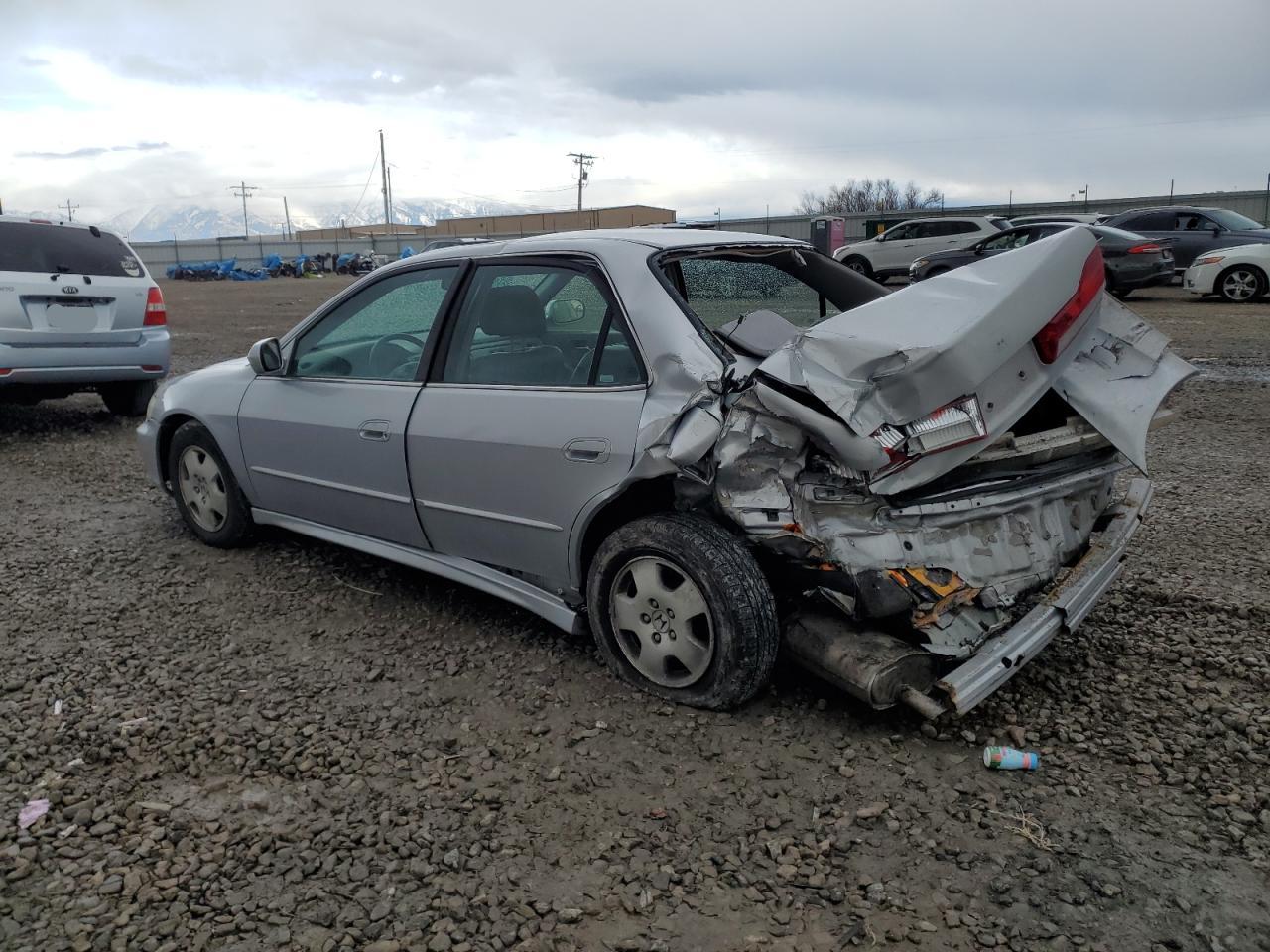 2002 Honda Accord VIN 1HGCG16552A023466 Copart auction photo, rear end damage thumbnail 2