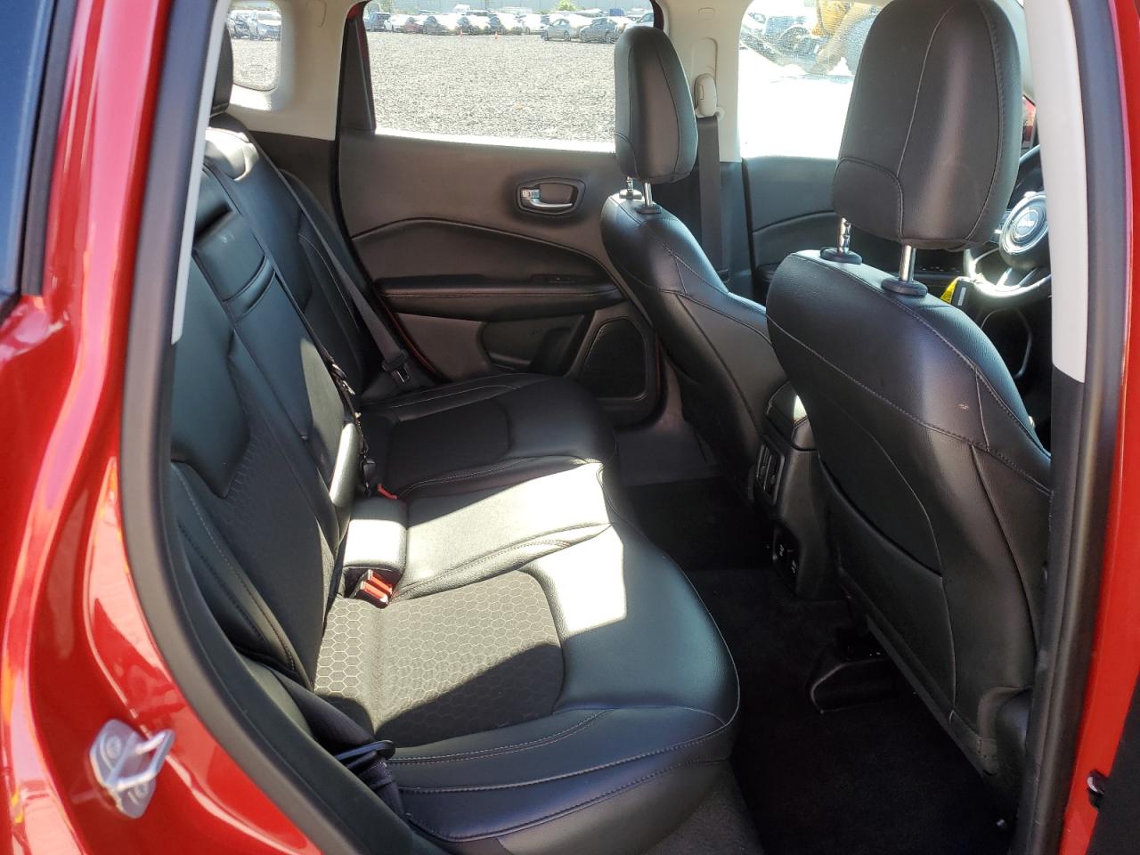 2018 Jeep Compass VIN 3C4NJCBBXJT204909 Copart auction photo, side / rear end damage thumbnail 11