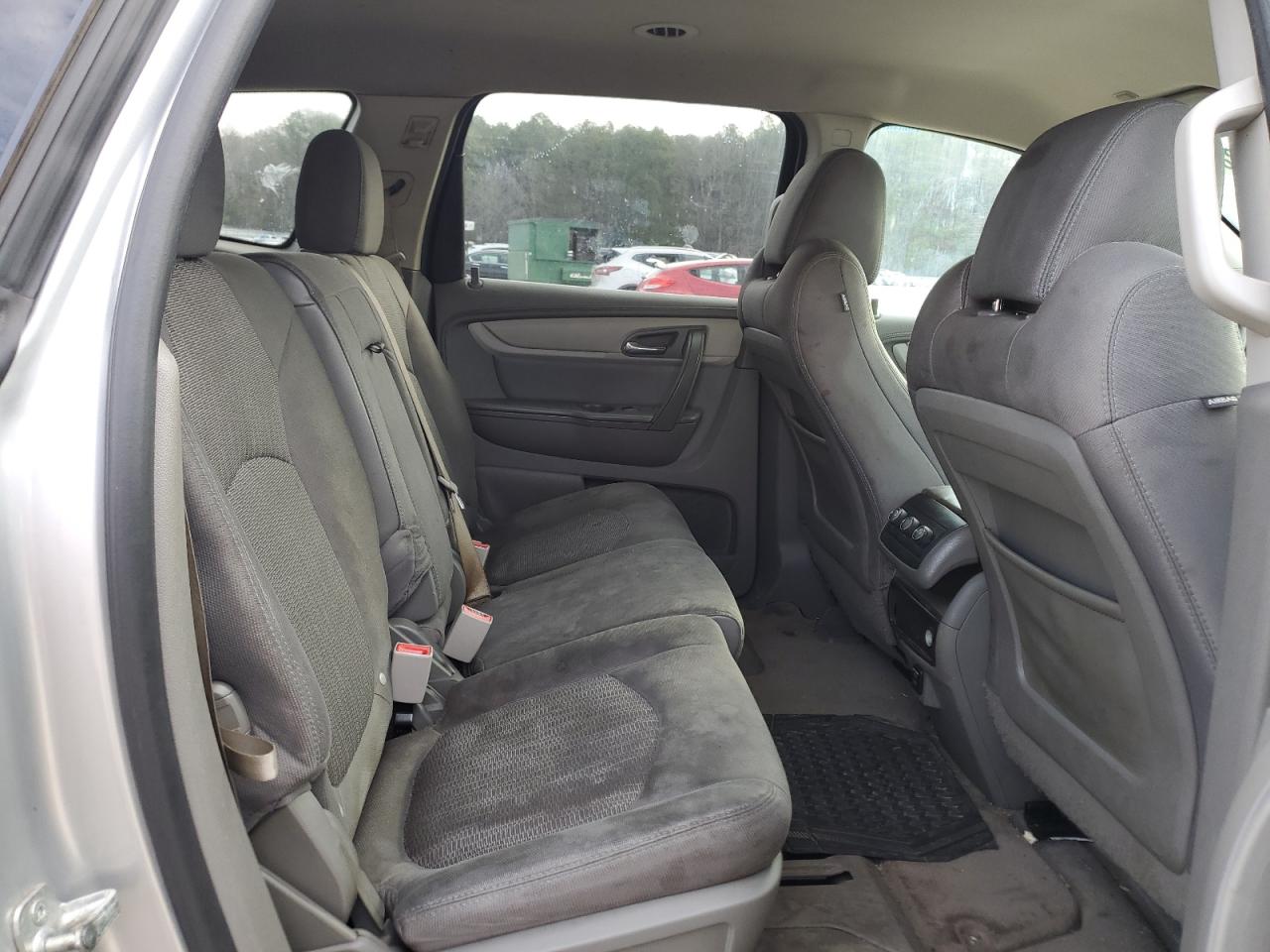 2014 Chevrolet Traverse VIN 1GNKRFKD1EJ249806 Copart auction photo, undercarriage / minor dent/scratches damage thumbnail 11