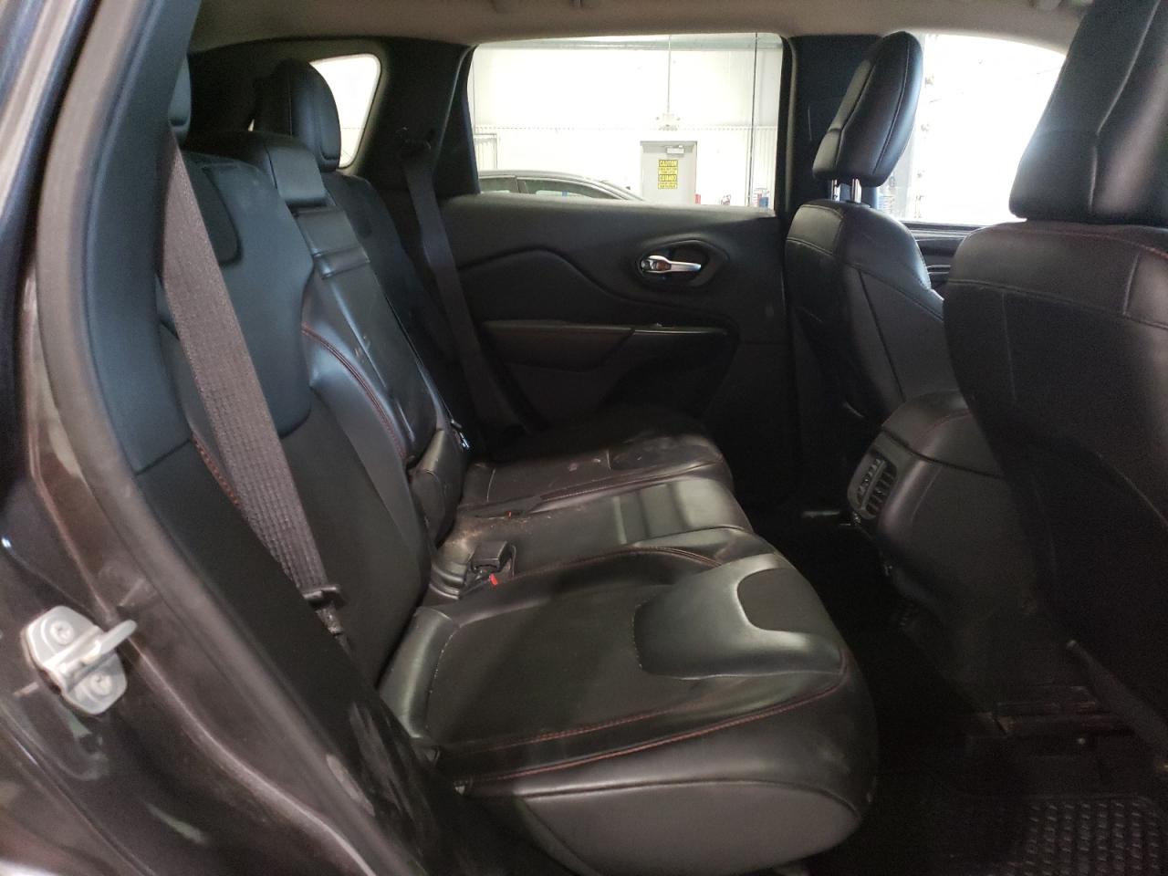 2015 Jeep Cherokee VIN 1C4PJMBS4FW778244 Copart auction photo, front end / side damage thumbnail 11