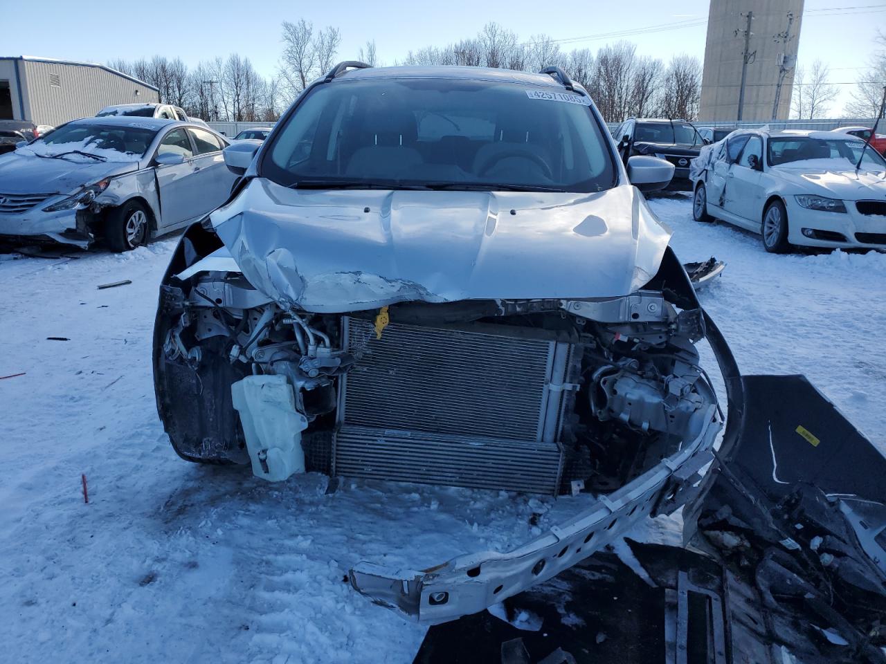 2014 Ford Escape VIN 1FMCU0GXXEUB57776 Copart auction photo, front end damage thumbnail 5