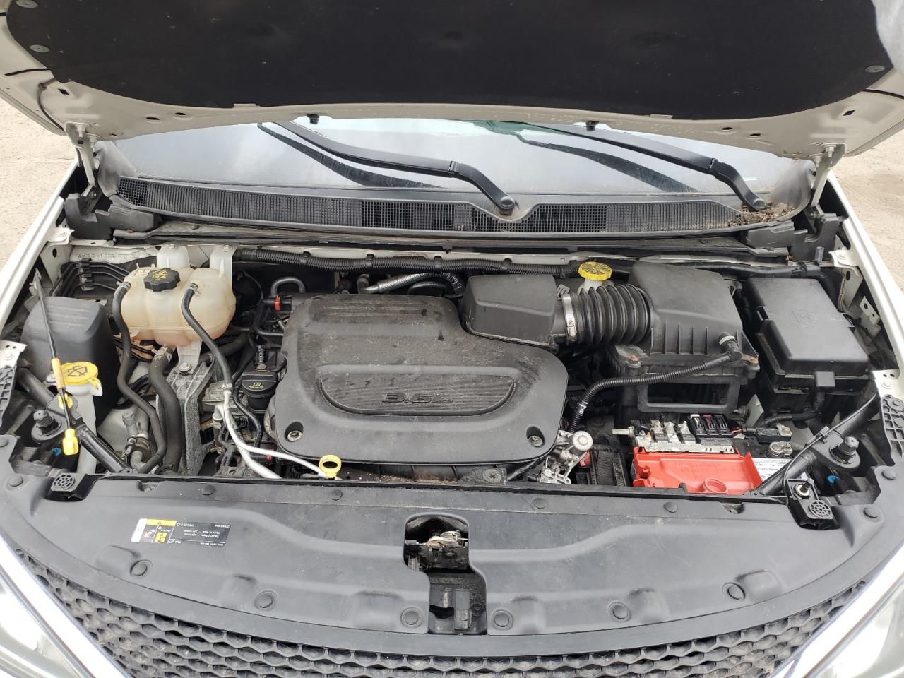 2020 Chrysler Pacifica VIN 2C4RC1FG7LR124124 Copart auction photo, minor dent/scratches damage thumbnail 12