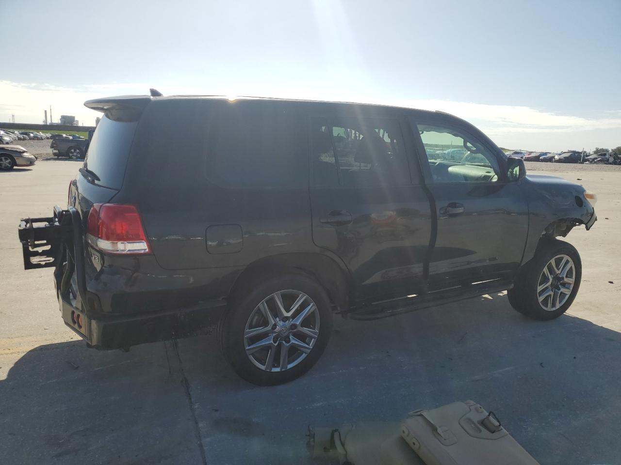 2011 Toyota Land Cruiser VIN JTMHY7AJ5B5012937 Copart auction photo, rollover damage thumbnail 3