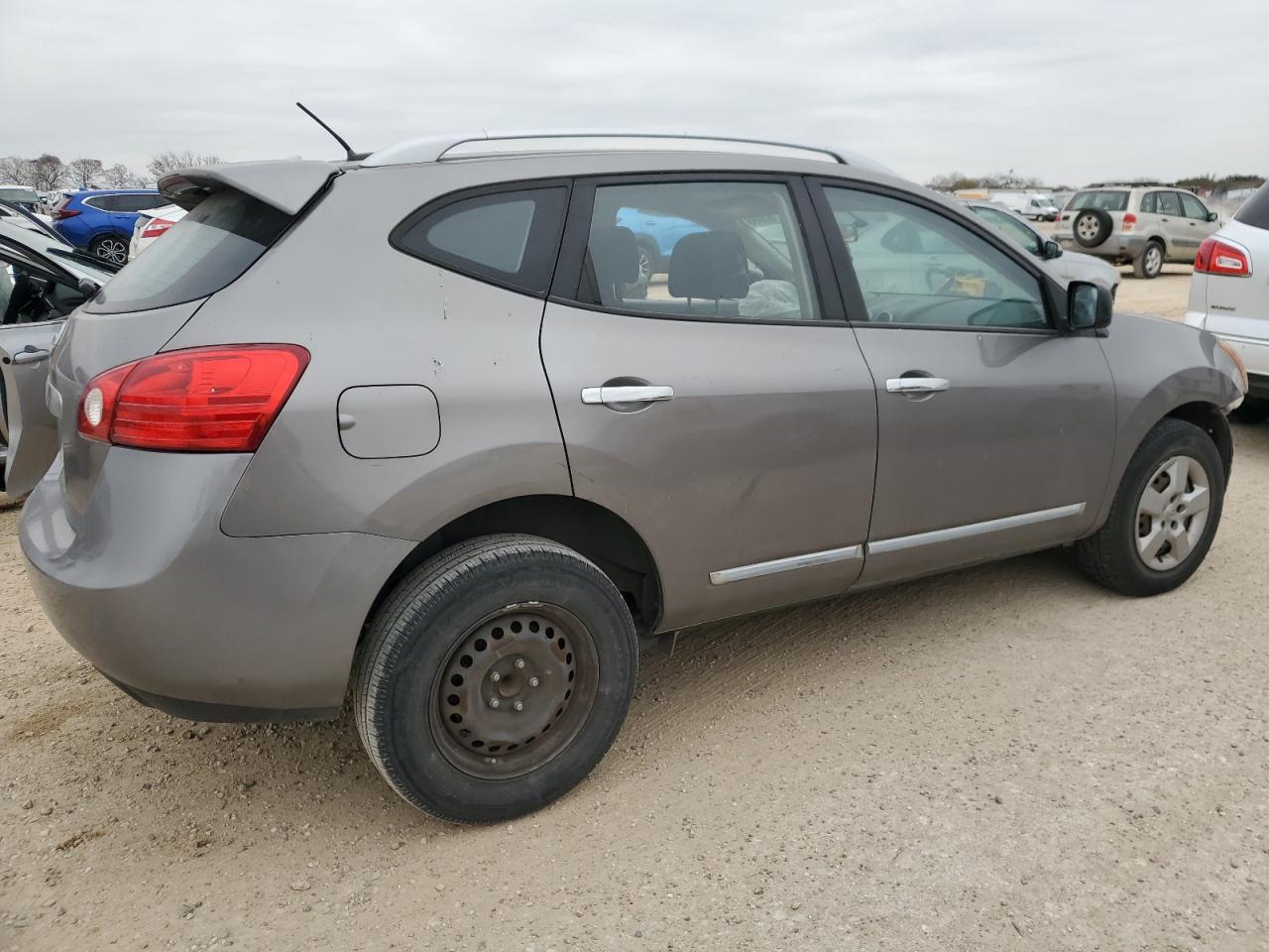 2015 Nissan Rogue VIN JN8AS5MT0FW662400 Copart auction photo, front end / minor dent/scratches damage thumbnail 3