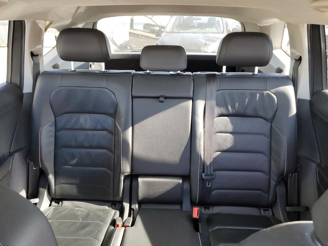2019 Volkswagen Tiguan VIN 3VV4B7AX6KM072211 Copart auction photo, side damage thumbnail 10