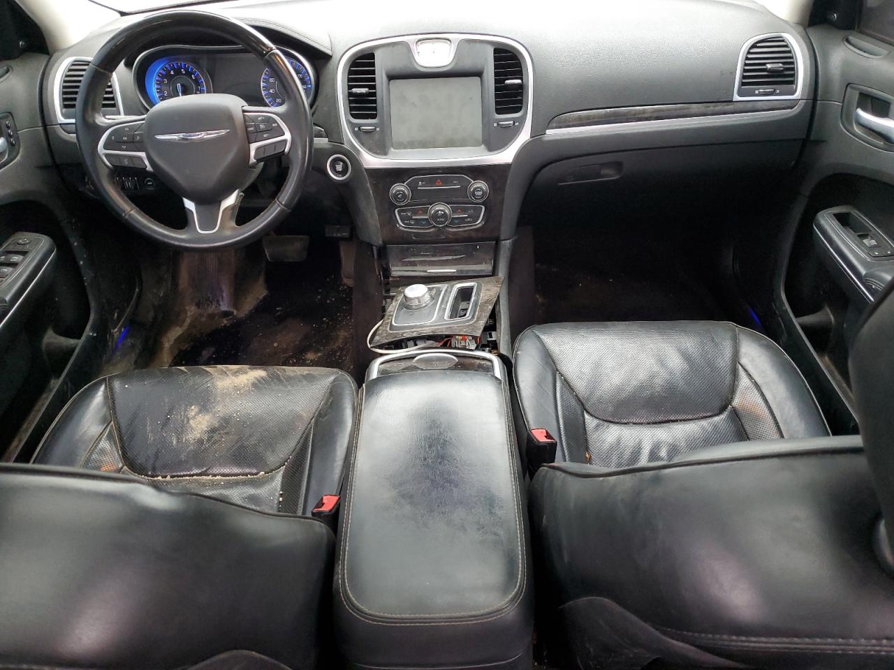 2016 Chrysler 300 VIN 2C3CCAEG7GH343351 Copart auction photo, vandalism / front end damage thumbnail 8
