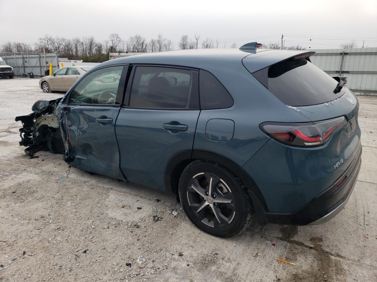 2024 Honda HR-V VIN 3CZRZ2H78RM759817 Copart auction photo, front end / side damage thumbnail 2