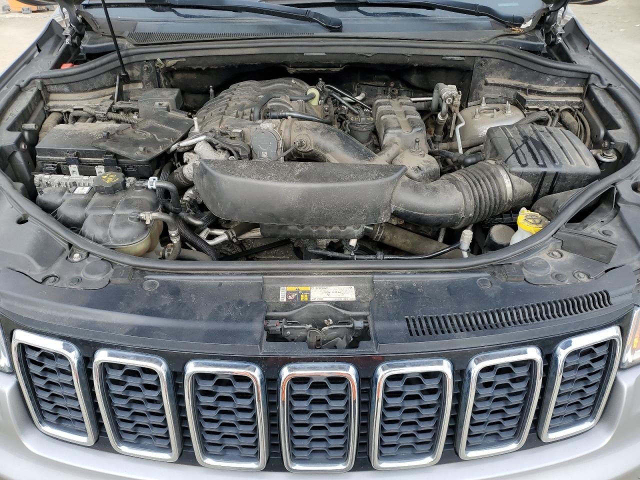 2019 Jeep Grand Cherokee VIN 1C4RJFAG4KC566814 Copart auction photo, side damage thumbnail 12