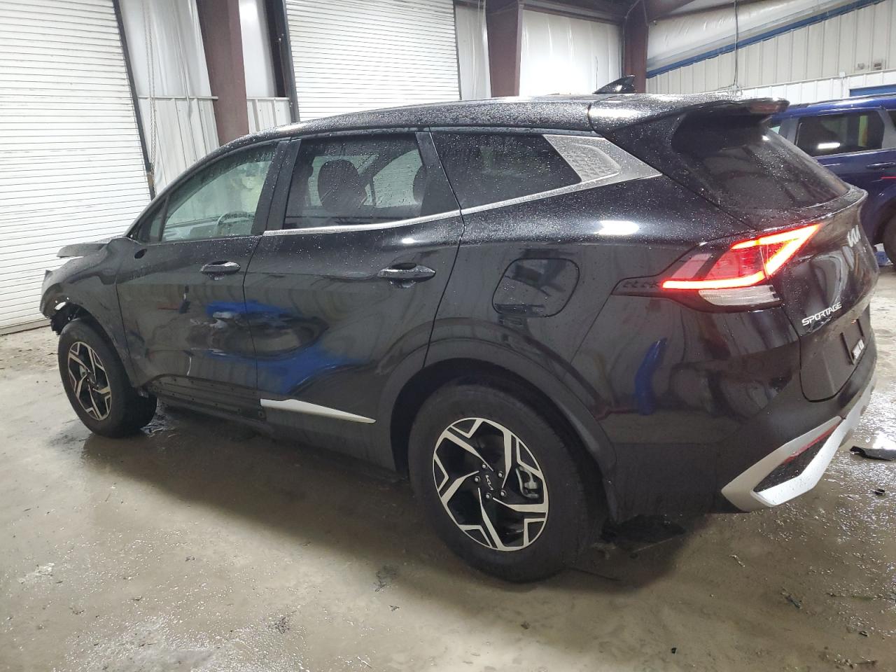2024 KIA Sportage VIN KNDPUCDF3R7244863 Copart auction photo, front end / side damage thumbnail 2