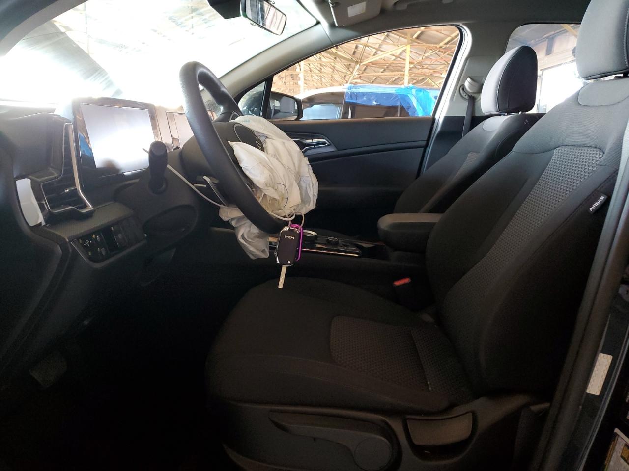 2023 KIA Sportage VIN KNDPUCAG9P7075197 Copart auction photo, front end / minor dent/scratches damage thumbnail 7
