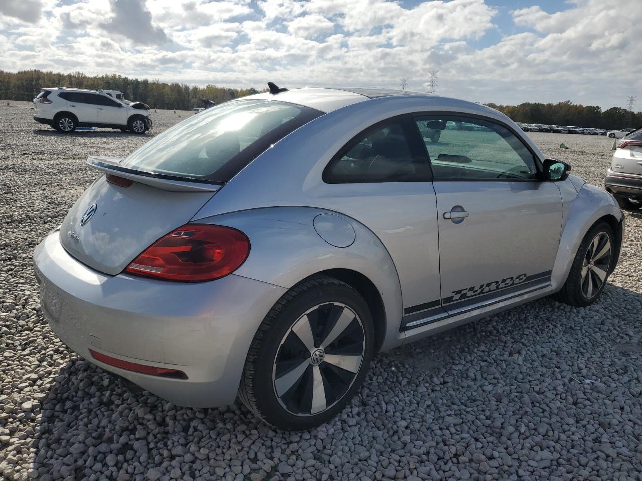 2013 Volkswagen Beetle VIN 3VWVS7AT4DM689770 Copart auction photo, front end damage thumbnail 3