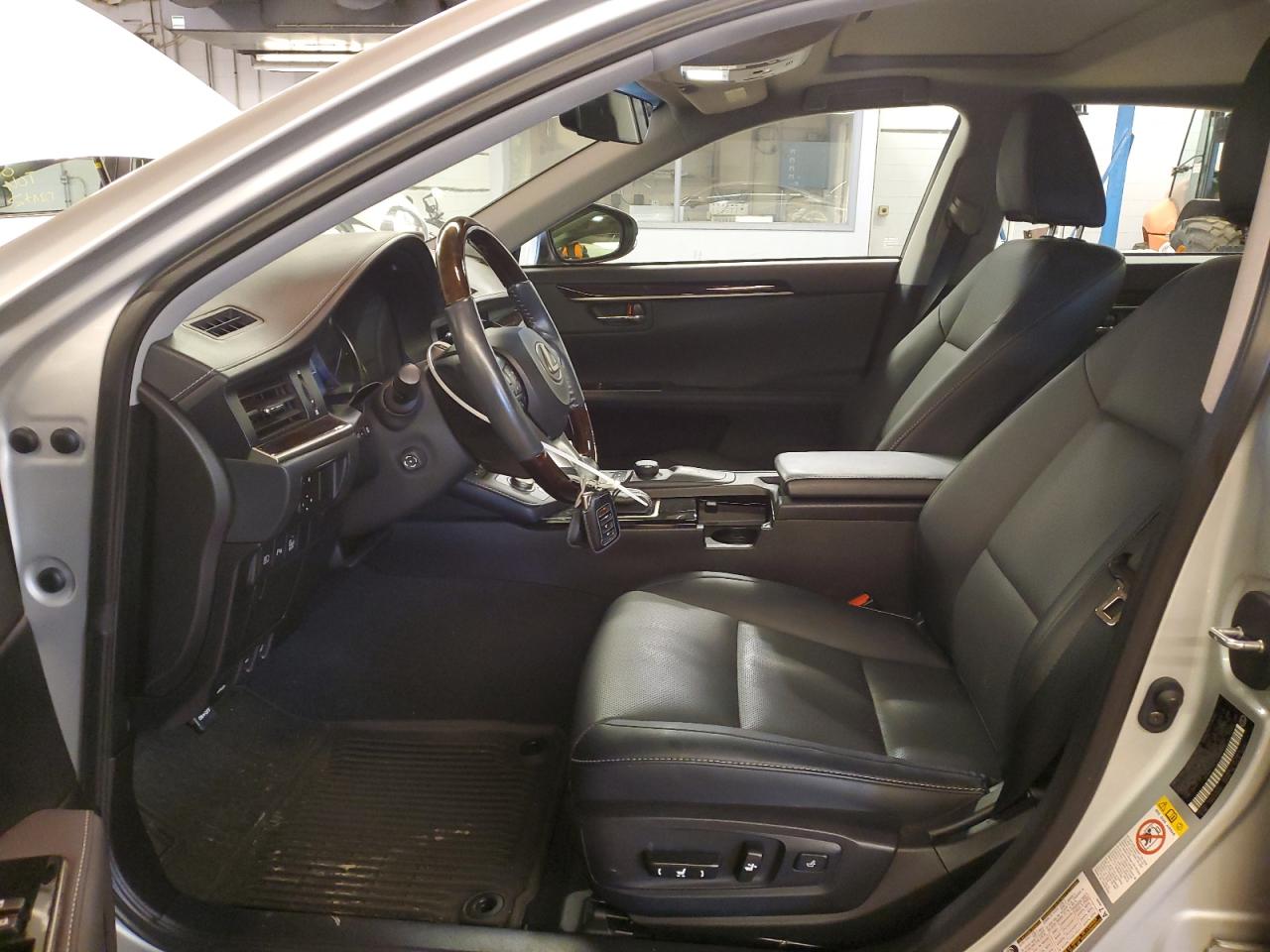 2018 Lexus ES VIN 58ABK1GG1JU092049 Copart auction photo, side damage thumbnail 7
