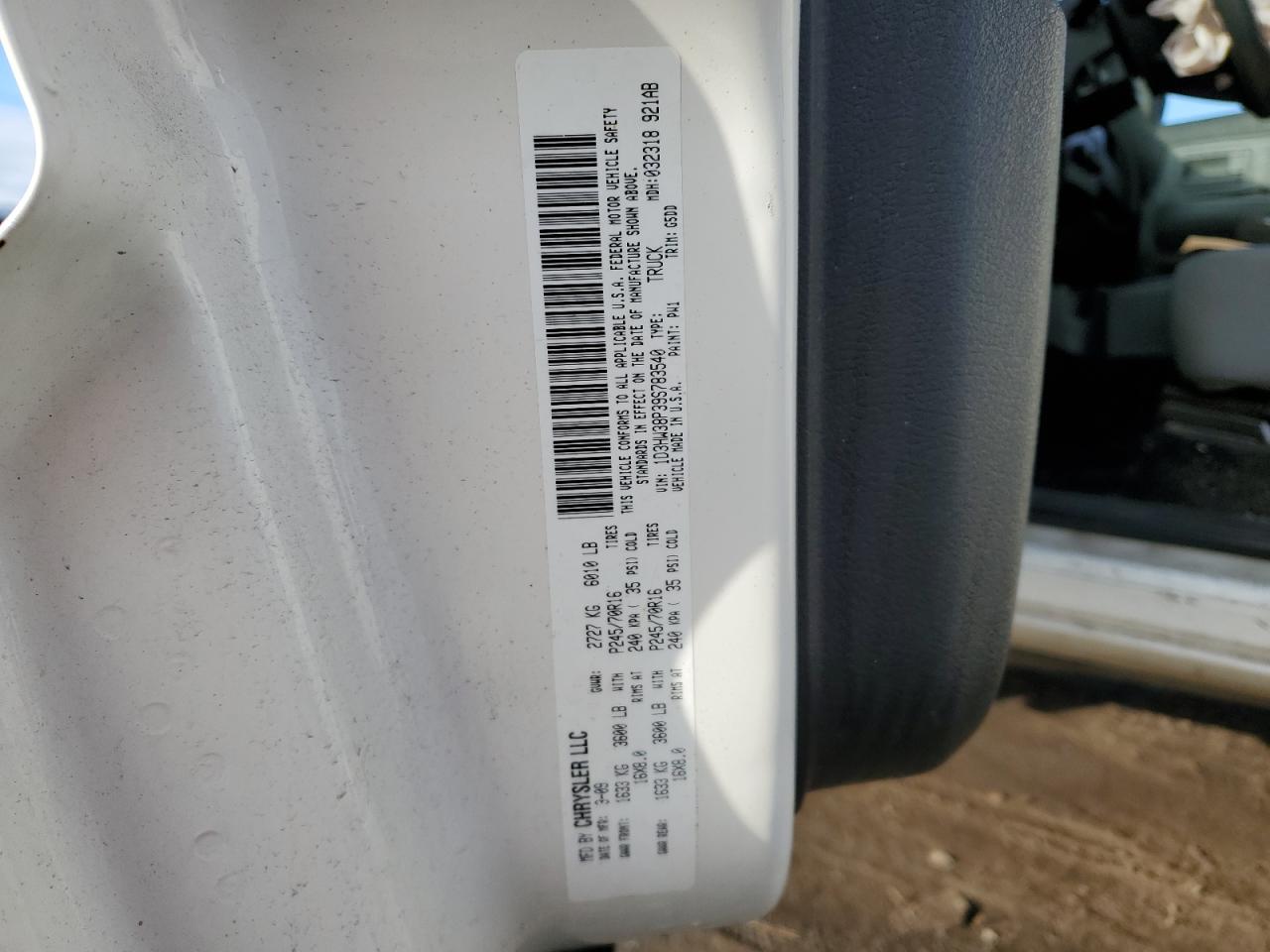 2009 Dodge Dakota VIN 1D3HW38P39S783540 Copart auction photo, side damage thumbnail 12