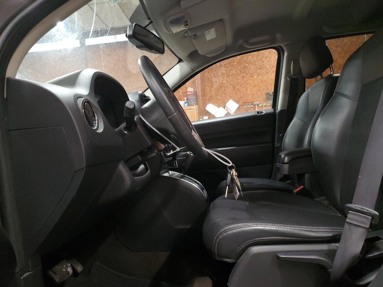 2016 Jeep Compass VIN 1C4NJDEB0GD723564 Copart auction photo, front end / side damage thumbnail 7