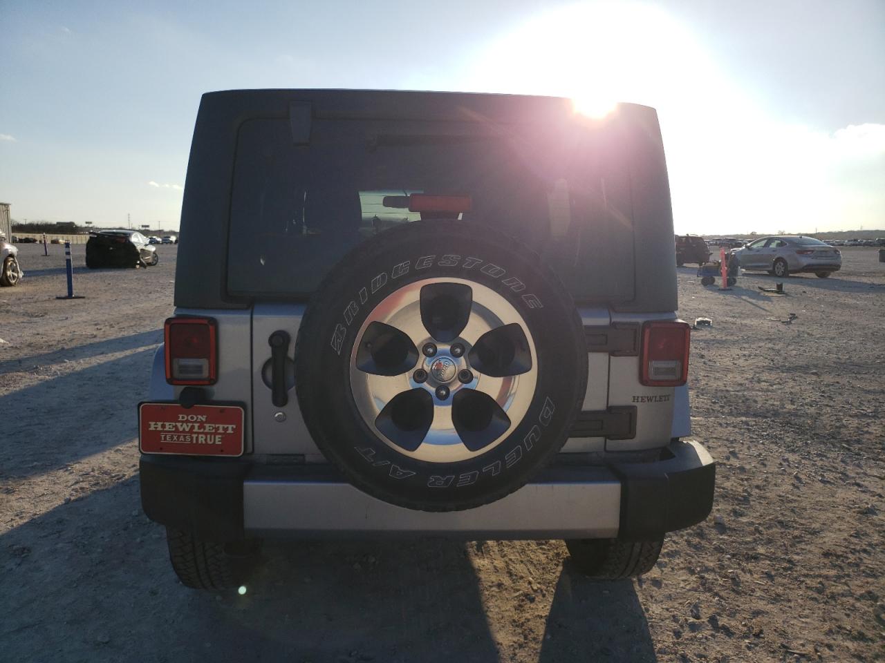 2017 Jeep Wrangler VIN 1C4BJWEG3HL500503 Copart auction photo, front end damage thumbnail 6