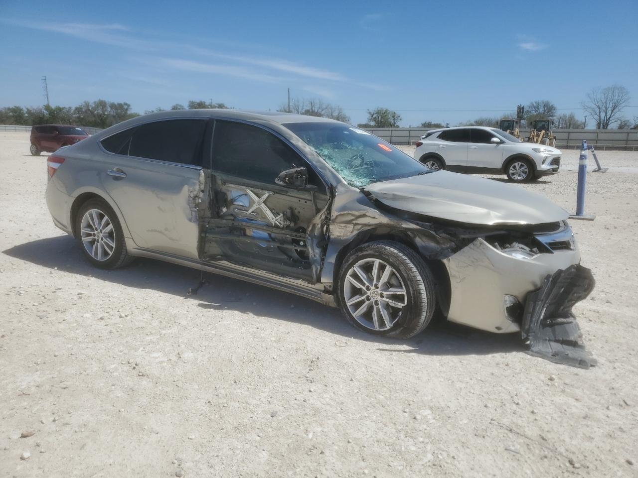 2014 Toyota Avalon VIN 4T1BK1EB2EU093943 Copart auction photo, front end / side damage thumbnail 4