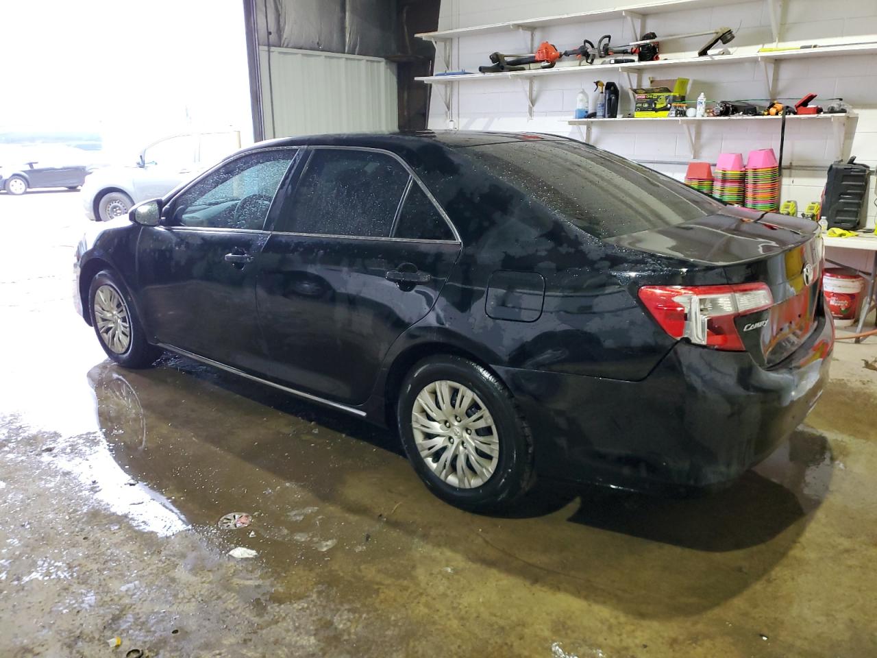2014 Toyota Camry VIN 4T1BF1FK9EU386628 Copart auction photo, rear end / side damage thumbnail 2