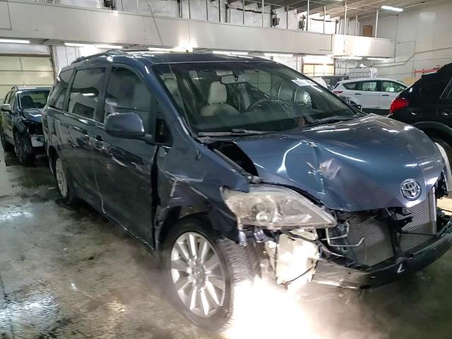 2014 Toyota Sienna VIN 5TDDK3DC9ES080534 Copart auction photo, front end / side damage thumbnail 14